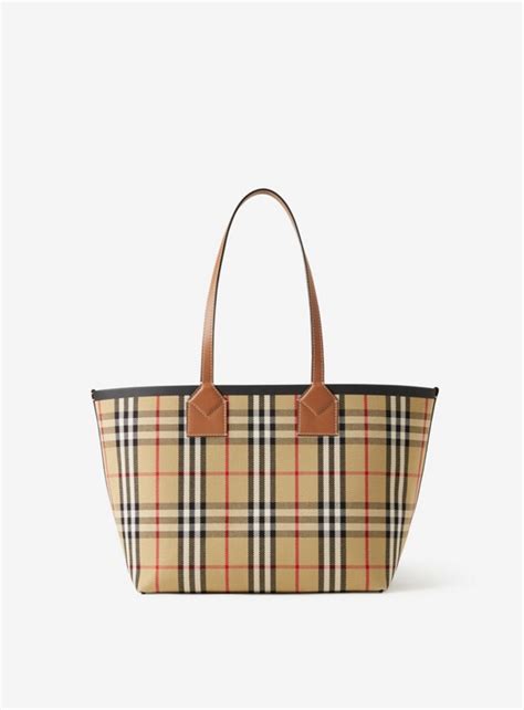 sac epaule burberry|Sacs portés épaule de luxe pour femme .